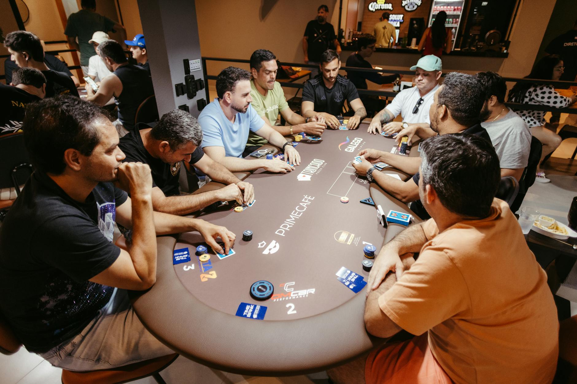Người mới nên bắt đầu từ những game có giao diện dễ đọc và mức cược thấp.